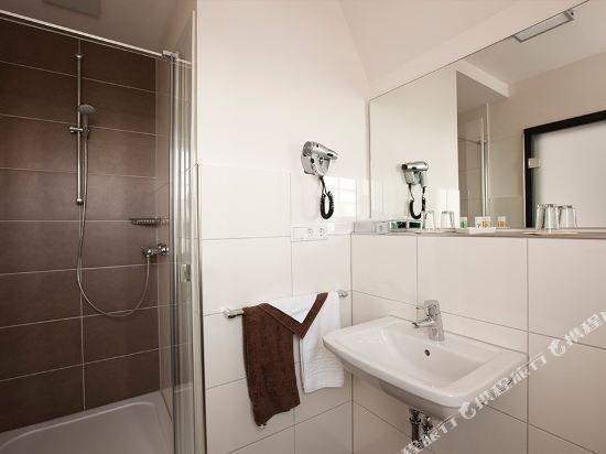 Althoff'S Landhotel Охтруп Екстериор снимка